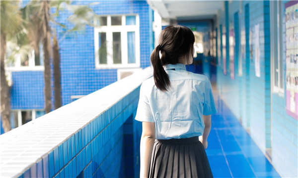 东丽如何找到一个可以帮助我生孩子的女人？